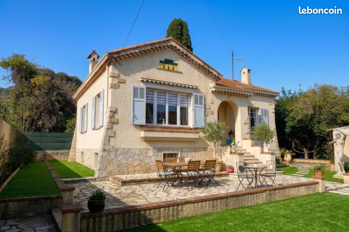 Maison 3 pièces 81 m² · à Vallauris · 81 m² · 650 000 €