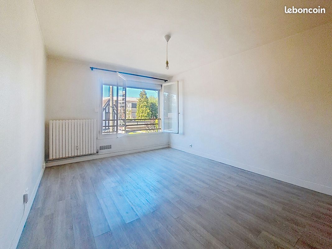 Appartement 1 pièce 30 m² · à Évreux · 30 m² · 495 €/mois