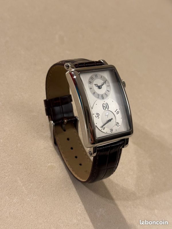 Montre Renault Sport quartz Dual Time neuve + coffret collector (image 1)