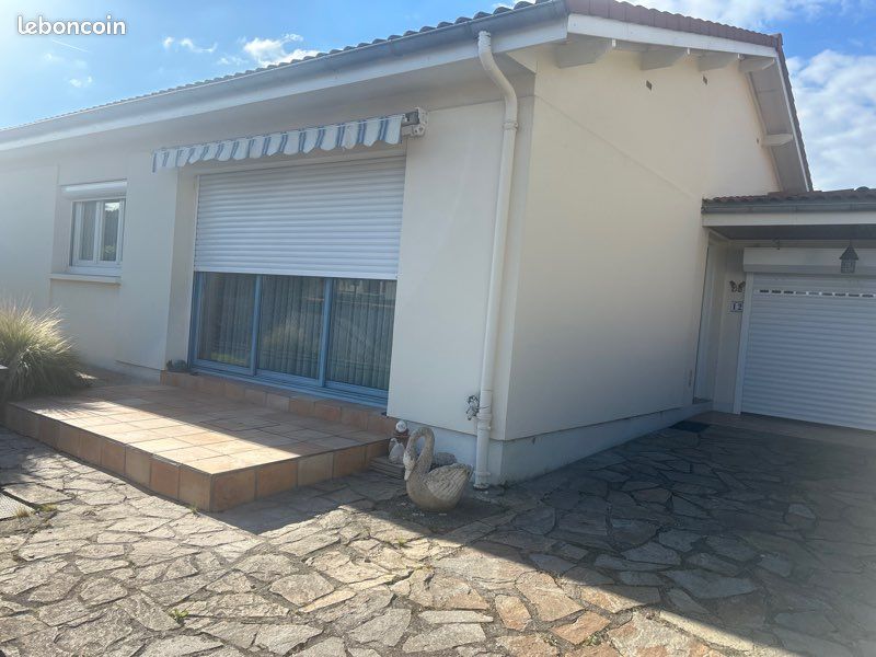 Maison 5 pièces 100 m² · à Mozac · 100 m² · 240 000 €