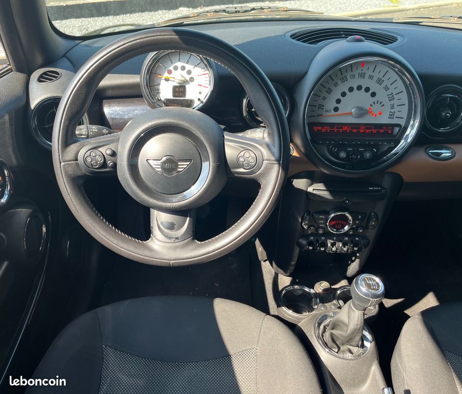 MINI MINI 1.6i 98CH ONE /TOIT OUVRANT (image 18)