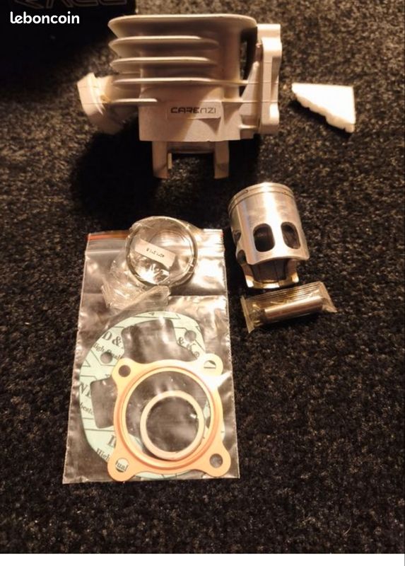 Kit cylindre piston alu neuf pour Yamaha Booster et Stunt Carenzi AC032000 (image 1)