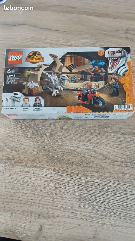 Lego Atrociraptor Jurassic World (image 1)