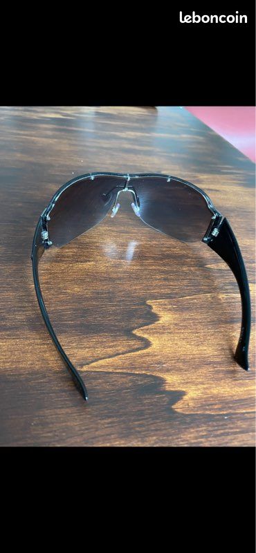 Lunettes de Soleil Gucci pour femme (image 2)
