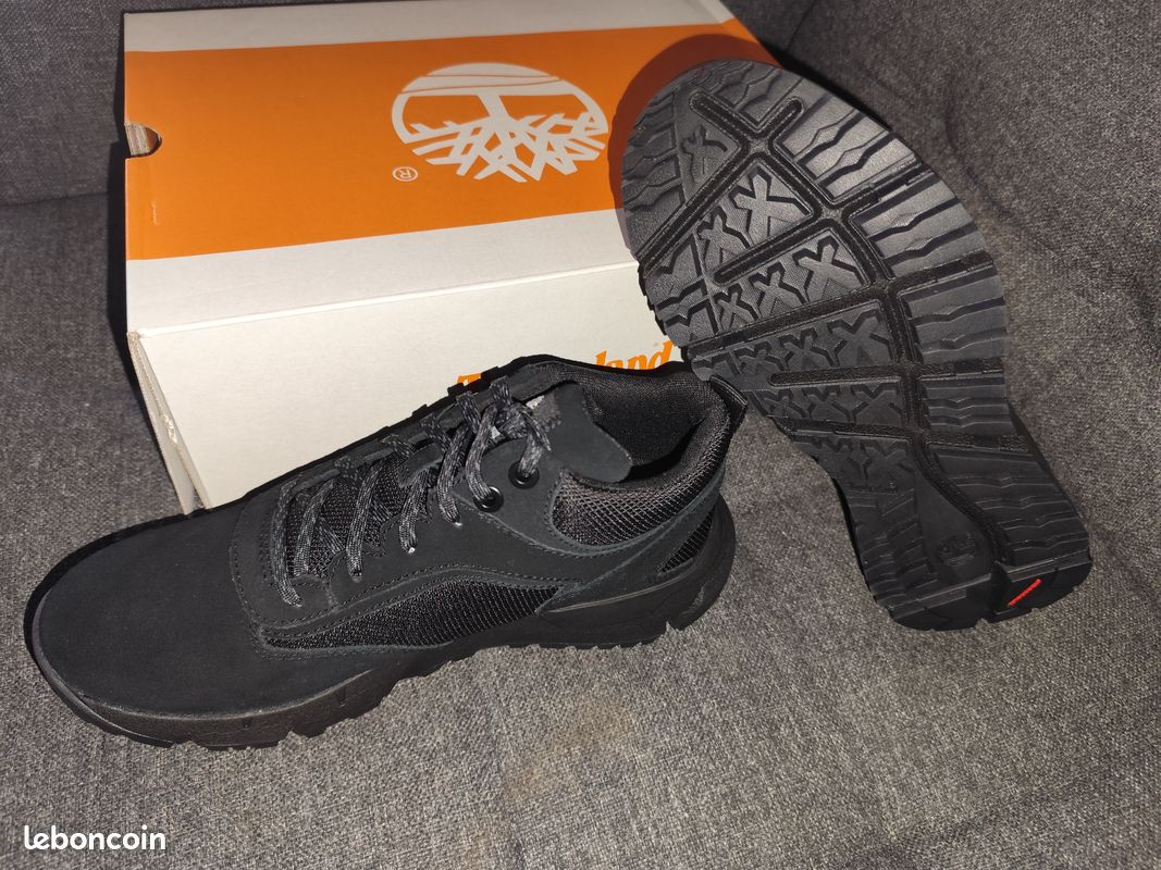 Baskets montantes Timberland Voyager Park noires Taille 44 neuves (image 4)