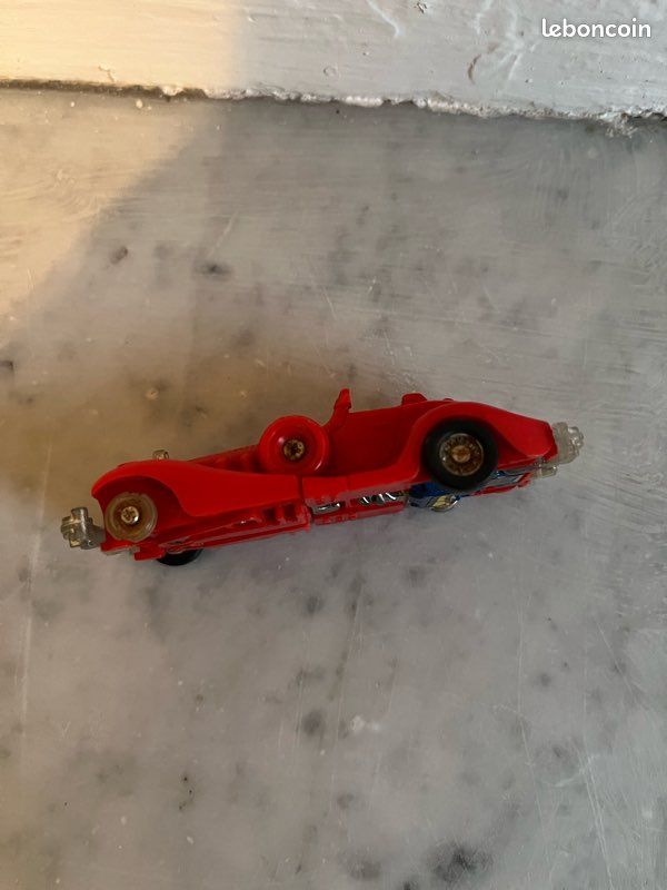 Gobots - Good Knight 34 Friendly Robot Car (image 11)