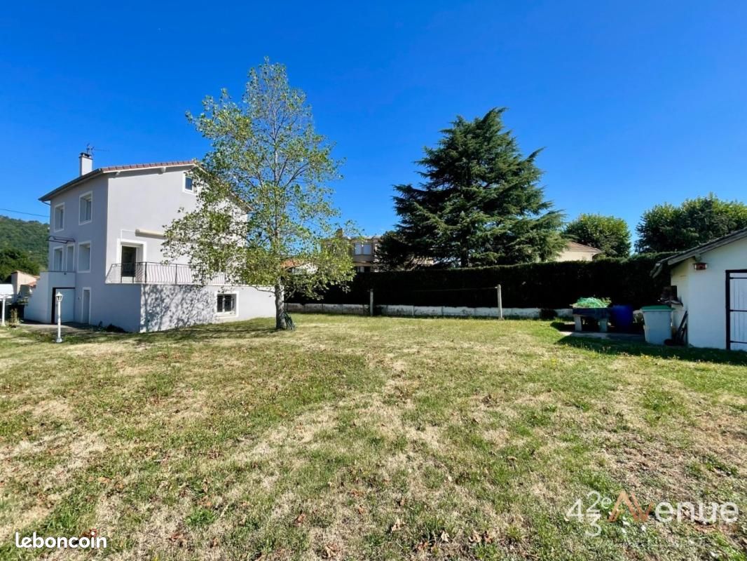 Maison 7 pièces 114 m² · à Aurec-sur-Loire · 114 m² · 279 000 €