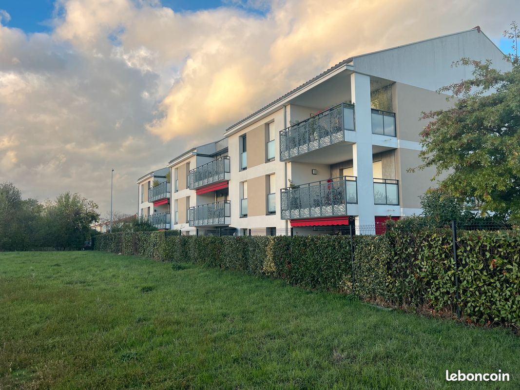 Appartement 3 pièces 63 m² · à Meyzieu · 63 m² · 285 000 €
