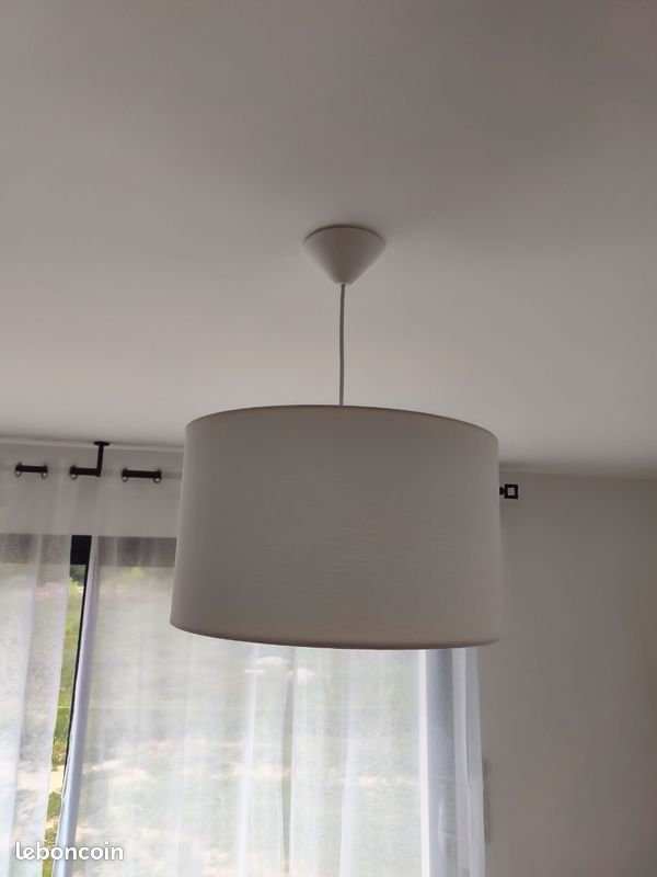 Suspension (image 1)