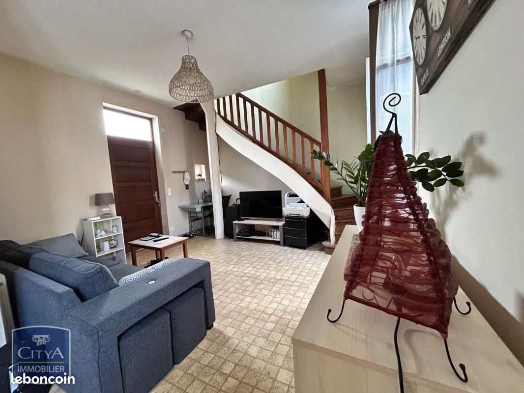 Appartement 3 pièces 54 m² · à Villefranche-sur-Saône · 54 m² · 90 000 €