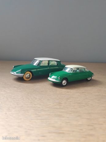 Miniature Solido 1/18 - Citroën DS 19 Berline 1963 - Vert Métal - Très Bon état En Boîte