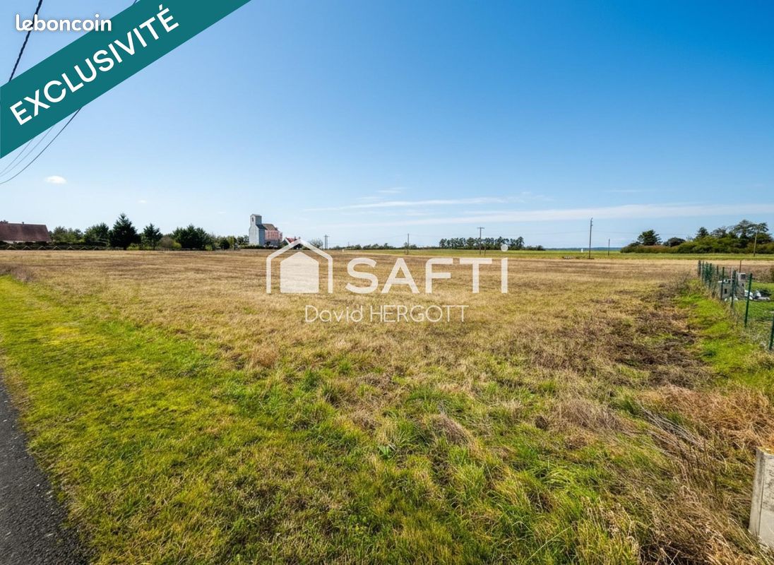 Terrain 802 m² · à Beauce la Romaine · 802 m² · 30 000 €