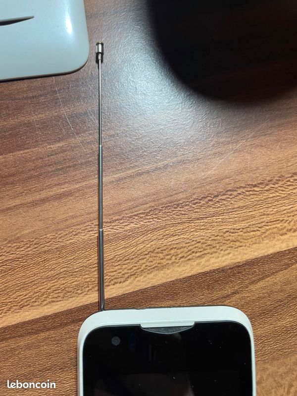 Lot de 2 ancien téléphone pour pièces (image 4)