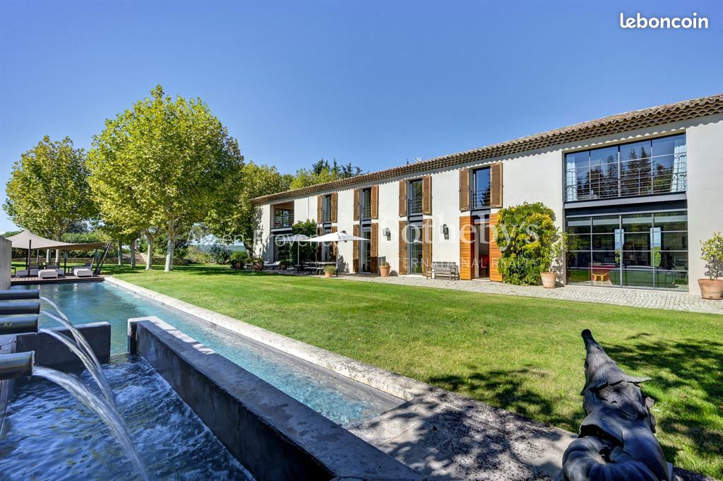 Maison 13 pièces 1025 m² · à Aix-en-Provence · 1 025 m² · 8 800 000 €