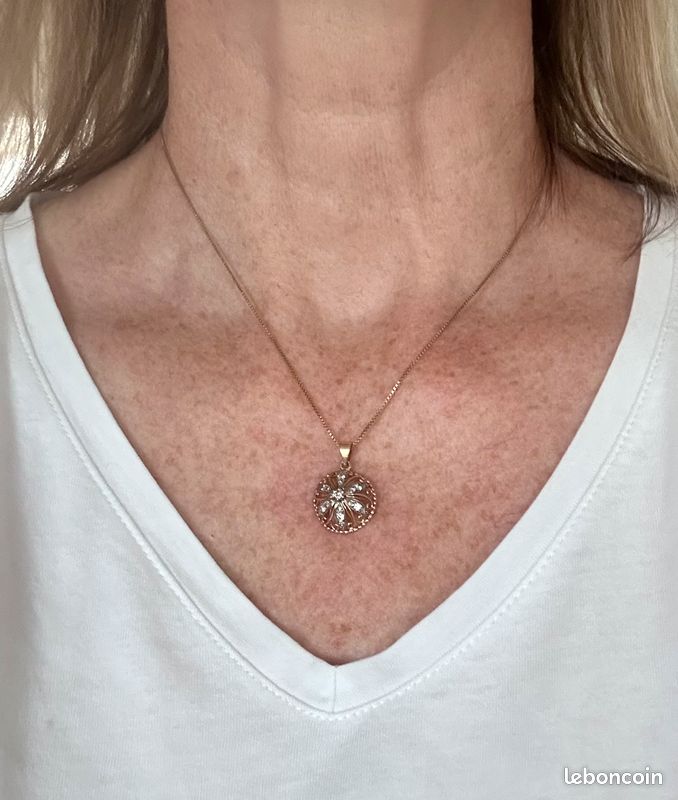 Pendentif or et diamants ancien (image 4)