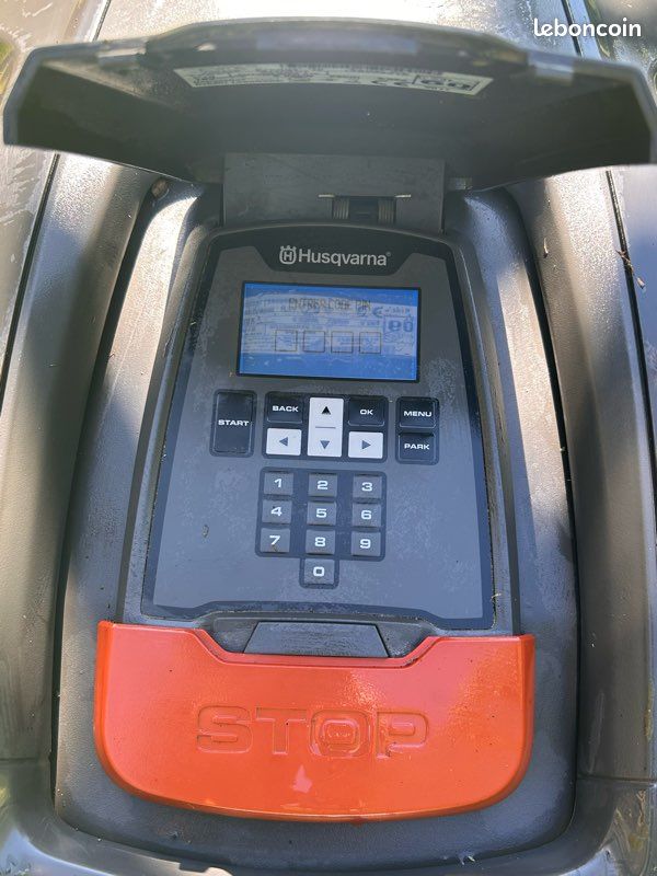 Robot tondeuse Husqvarna 315 (image 4)