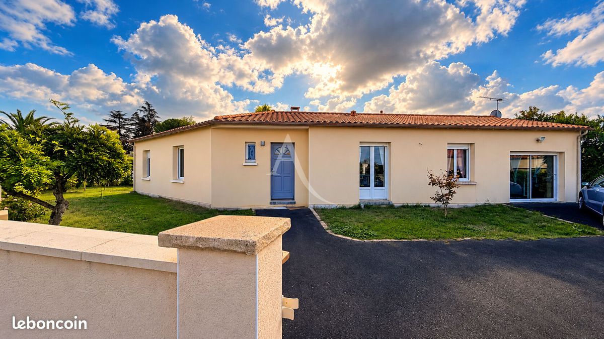 Maison 6 pièces 121 m² · à Chaniers · 121 m² · 287 000 €