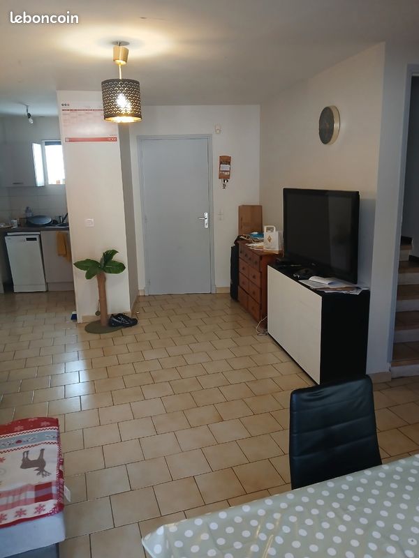 Appartement 3 pièces 65 m² · à Vaison-la-Romaine · 65 m² · 750 €/mois