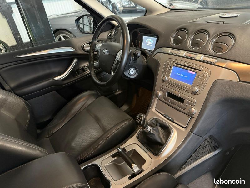 Ford S-MAX 1.8 TDCI 125CH TITANIUM (image 18)