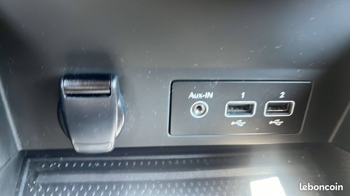 Renault captur tce 90 techno (image 27)
