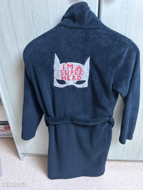 Robe de chambre, sortie de bain, vêtement de nuit chaud, en 10-12 ans kiabi genre Batman en polaire bleue marine douce (image 2)