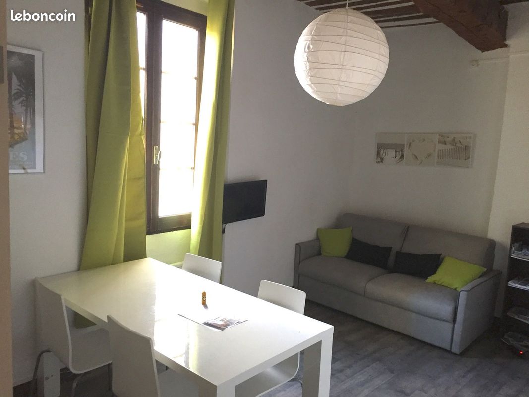 Appartement 1 pièce 19 m² · à Hyères · 19 m² · 500 €/mois
