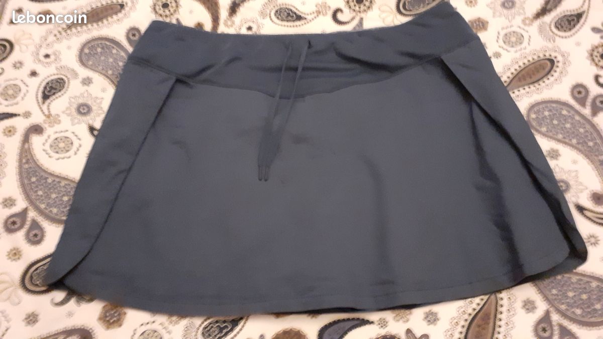 JUPE DE RANDONNEE AVEC SHORT INTEGRE bleu foncé DECATHLON QUECHUA