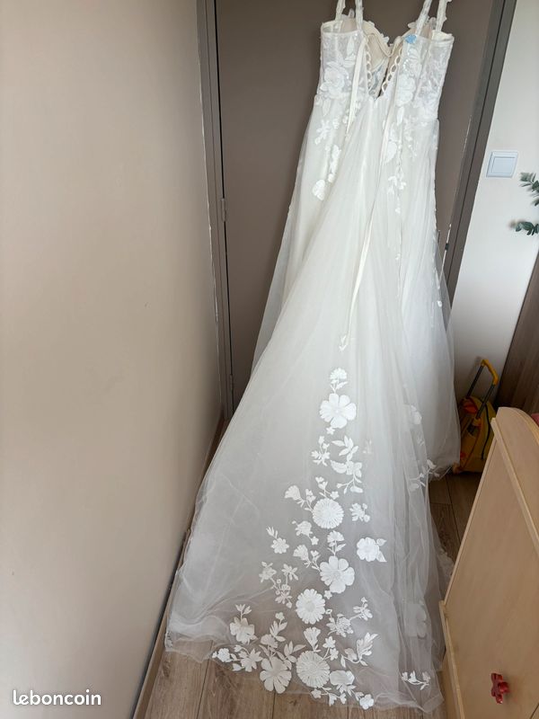 Robe de mariée (image 4)