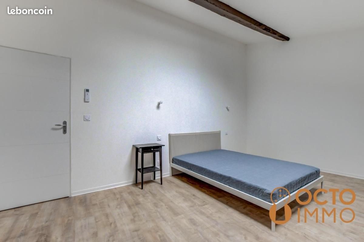 Appartement 3 pièces 56 m² · à Castres · 56 m² · 350 €