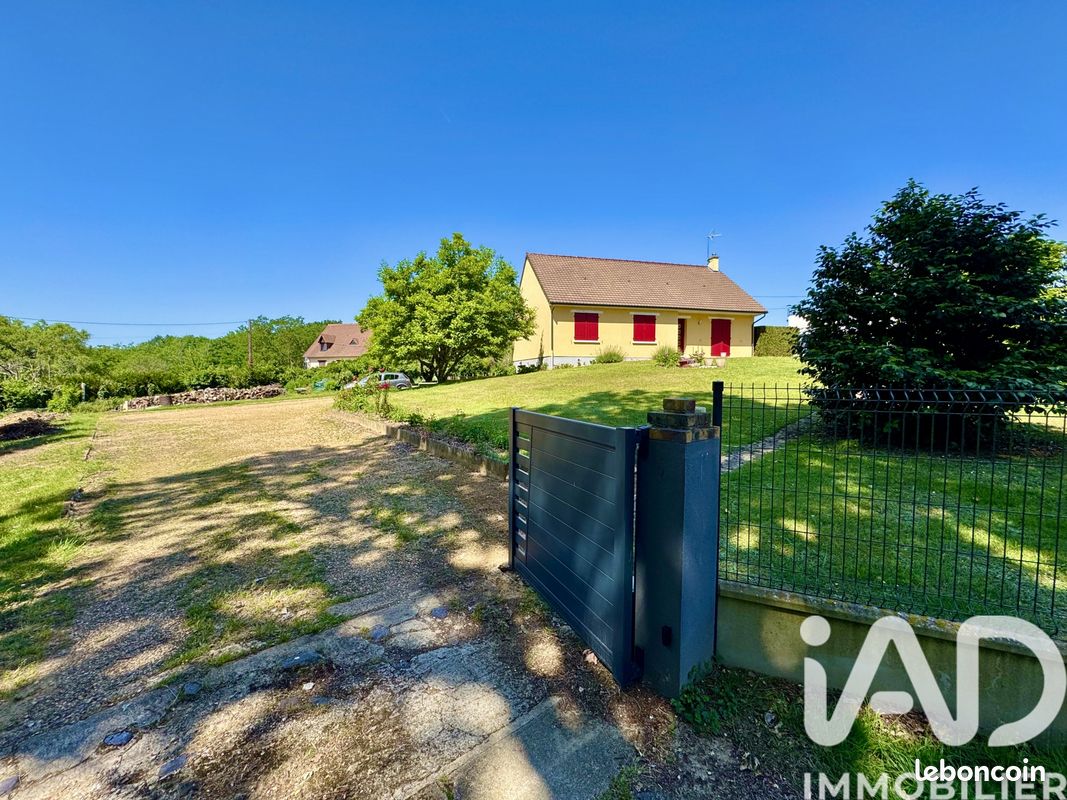 Maison 4 pièces 97 m² · à Moncé-en-Belin · 97 m² · 260 000 €