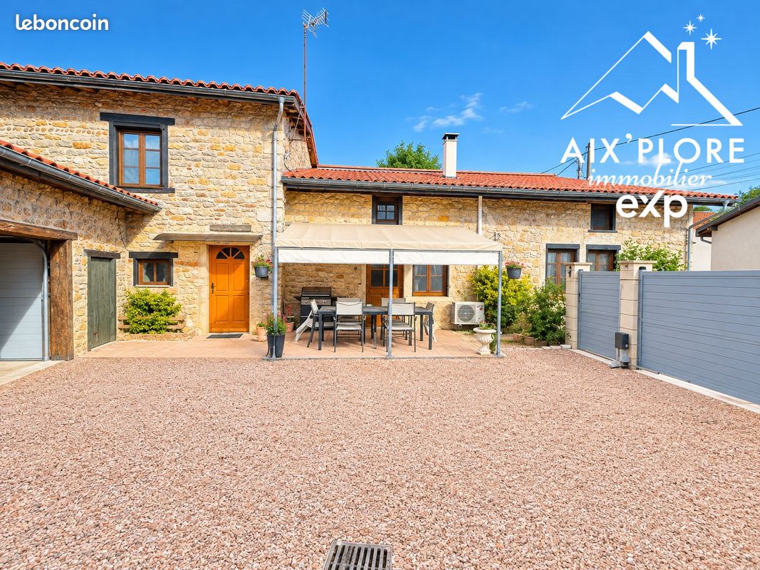 Maison 4 pièces 145 m² · à Saint-Martin-du-Mont · 145 m² · 268 000 €