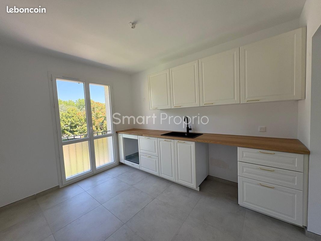 Appartement 5 pièces 95 m² · à Gréoux-les-Bains · 95 m² · 350 000 €