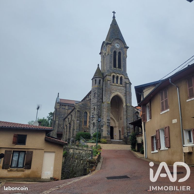 Maison 1 pièce 40 m² · à Courzieu · 40 m² · 85 000 €