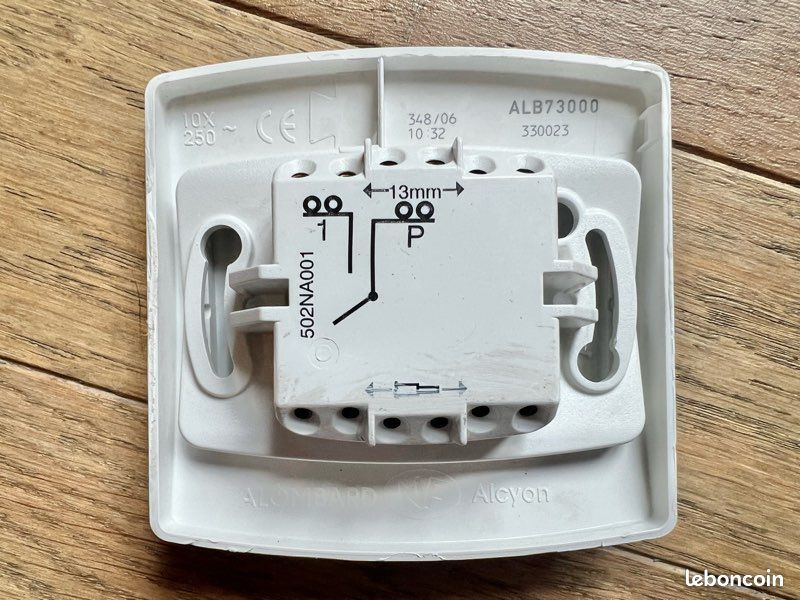 ALB73000 interrupteur Schneider Alombard Alcyon (image 2)