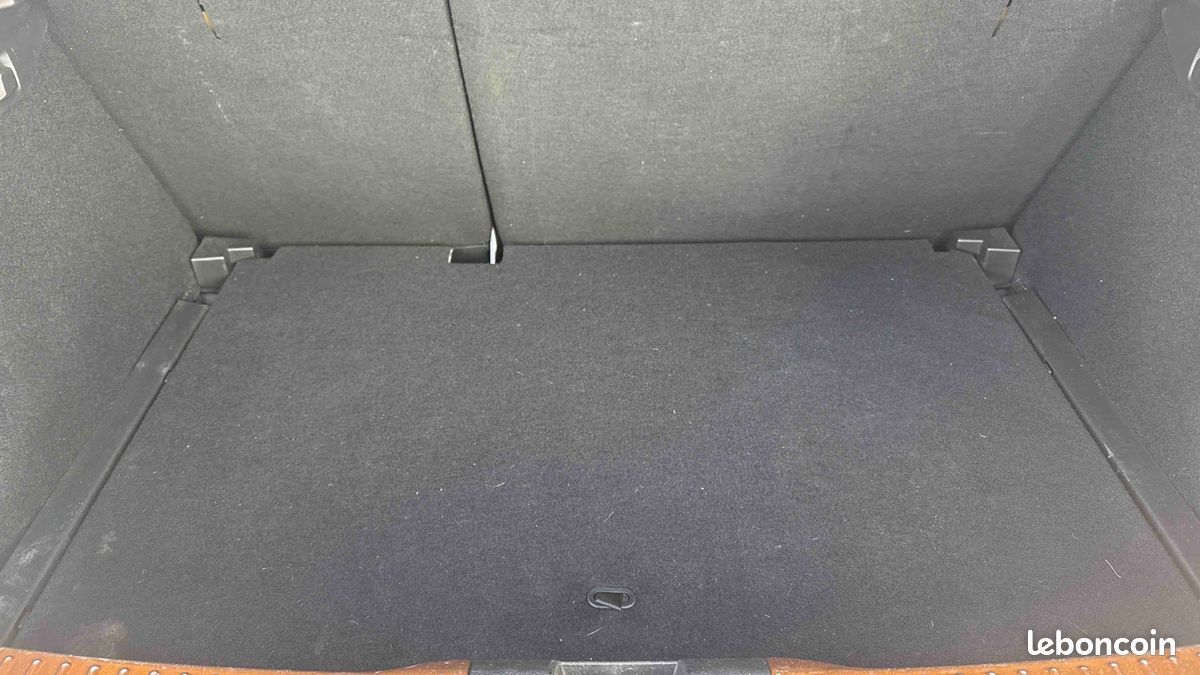 DACIA Sandero TCe 90 - 22 Stepway Confort (image 13)