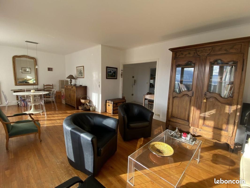 Appartement 5 pièces 97 m² · à Romans-sur-Isère · 97 m² · 175 000 €