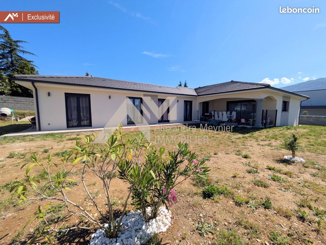 Maison 7 pièces 182 m² · à Saint-Marcellin · 182 m² · 458 000 €