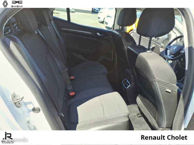 Renault Megane 1.6 E-Tech Plug-in hybrid 160ch Evolution (image 21)