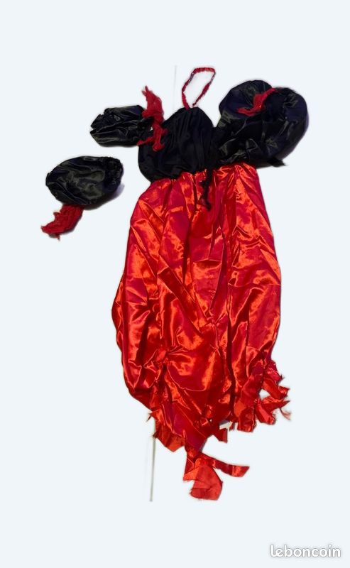 Costume Halloween Reine de Cœur (image 1)