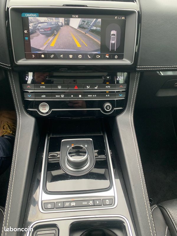Jaguar F PACE AWD 2.0 180 D R SPORT TOIT OUVRANT (image 5)