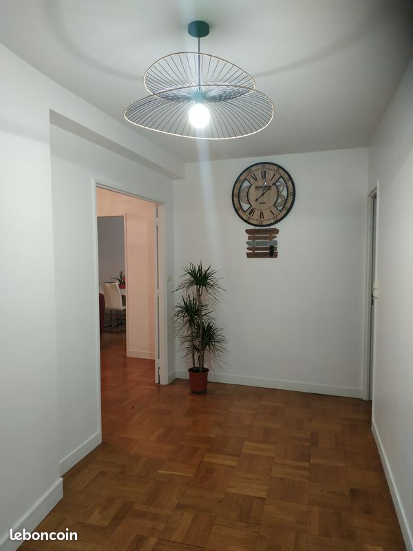 F4- 97 M2 : spacieux et lumineux, tout confort , Haut débit , balcon (image 1)