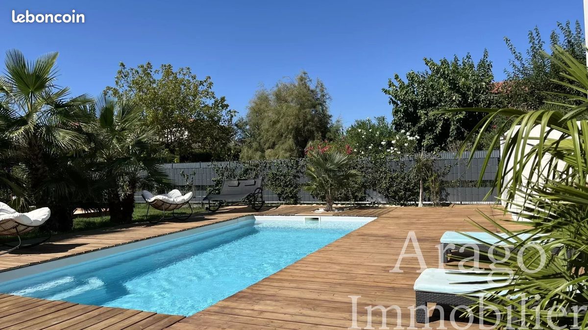 Maison 7 pièces 180 m² · à Sainte-Marie-la-Mer · 180 m² · 549 000 €