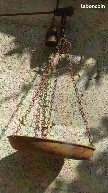 Balance romaine "vintage" en métal, bon état (image 1)