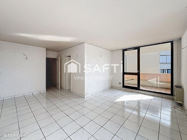 https://img.leboncoin.fr/api/v1/lbcpb1/images/a1/64/b5/a164b54b1b021df2653d5c50235c0f85de63528f.jpg?rule=ad-image
