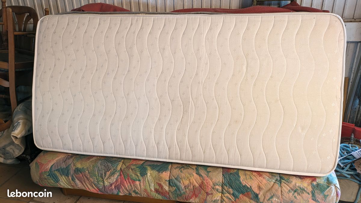 1matelas 90 cm large (image 1)