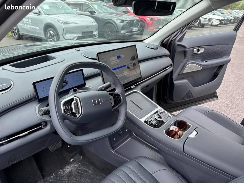 Geely Starray 1.5 EM-i 99+218ch Max (image 11)