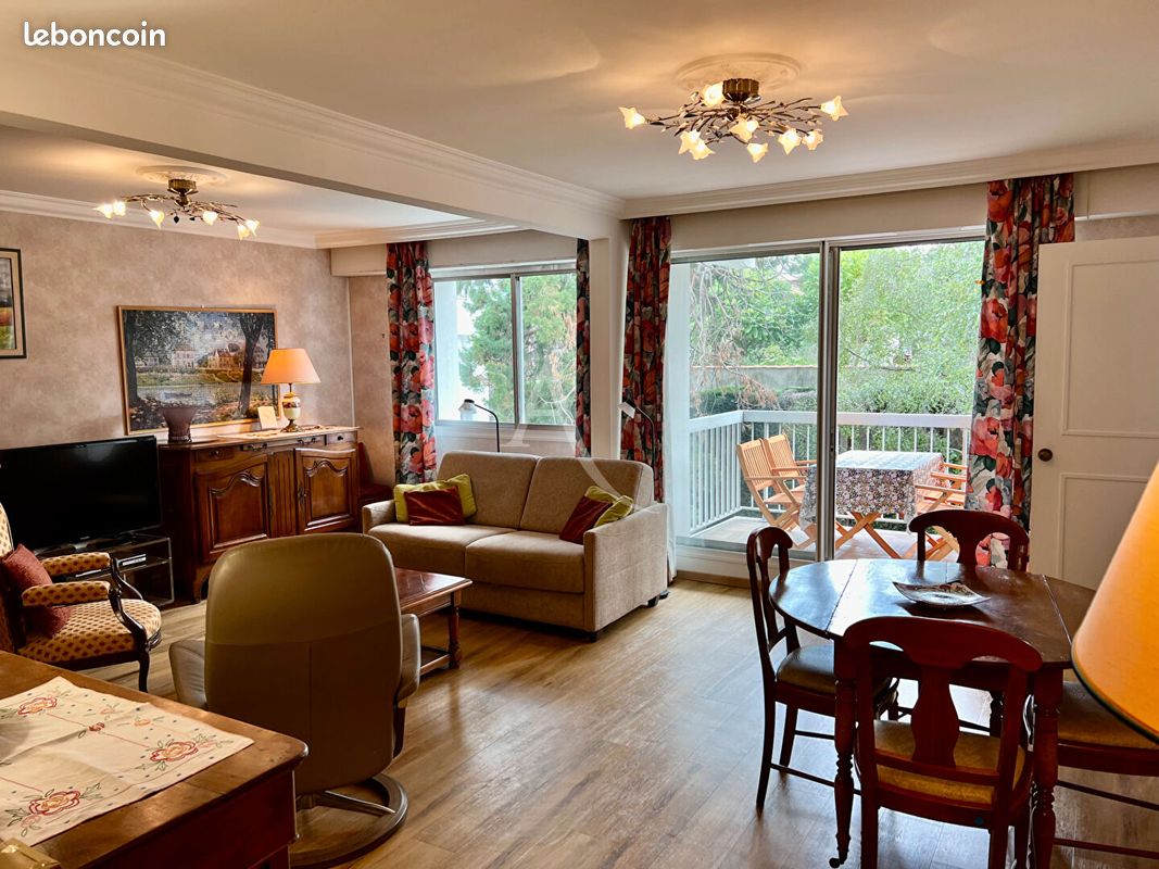 Appartement 6 pièces 114 m² · à Clermont-Ferrand · 114 m² · 290 000 €