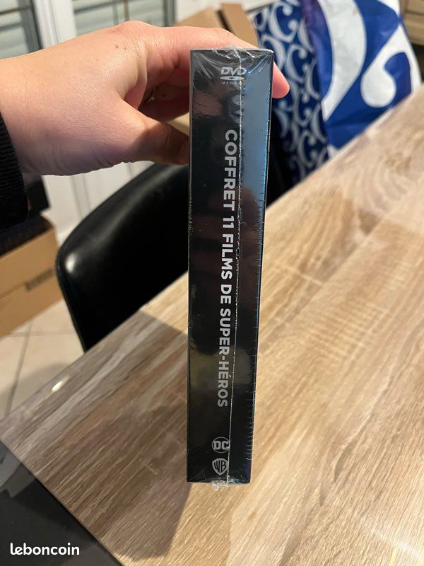 Bonjour Coffret DC 11 film dvd super héros (image 3)