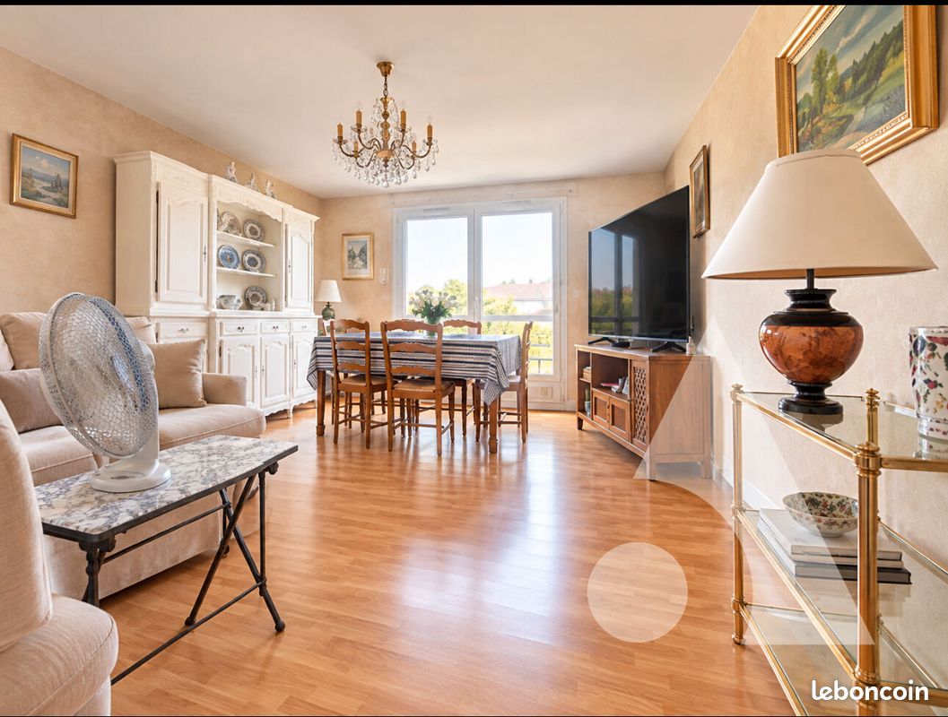 Appartement 3 pièces 65 m² · à Compiègne · 65 m² · 172 000 €