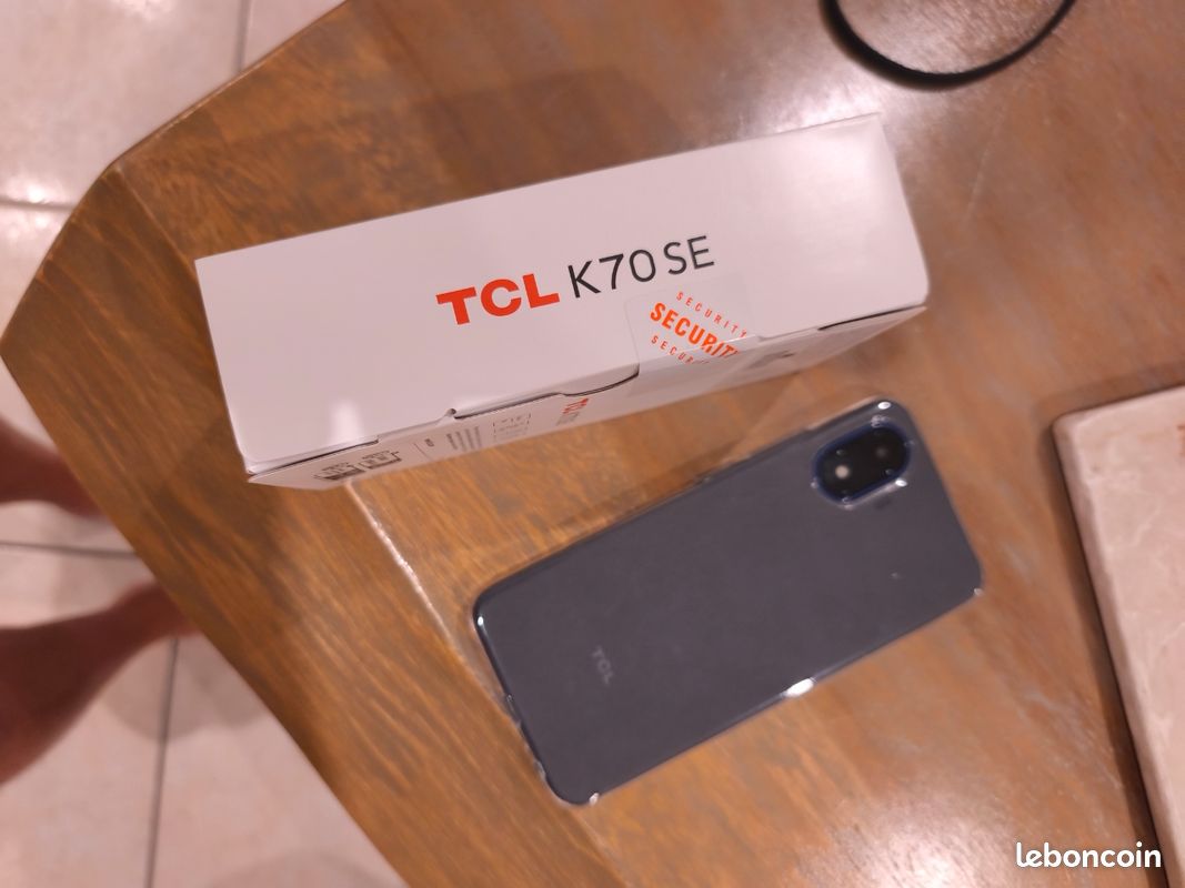 Smartphone (image 2)